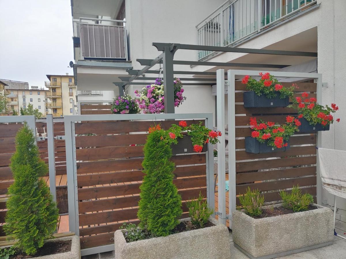 Swinoujscie Platan Patio 6 - Berry Apartments Extérieur photo